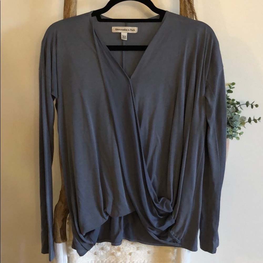 Abercrombie & Fitch Blue-Grey Top